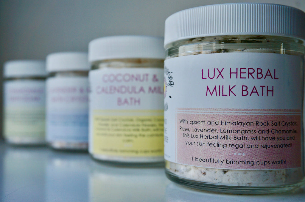 Lux Herbal Milk Bath